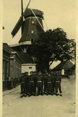 Highlanders in Delfzijl, Holland